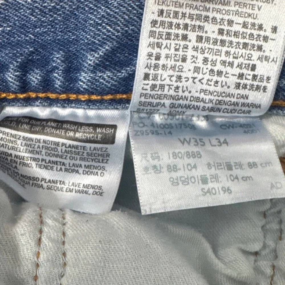 Levi's 501 Jeans Mens W35 L34‎ Button Fly Straight Leg Y2K Medium Wash